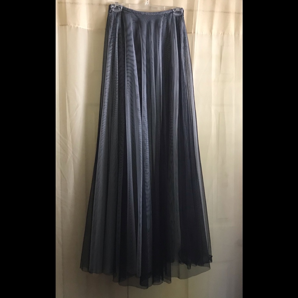 Alexia Admor New York skirt size 4